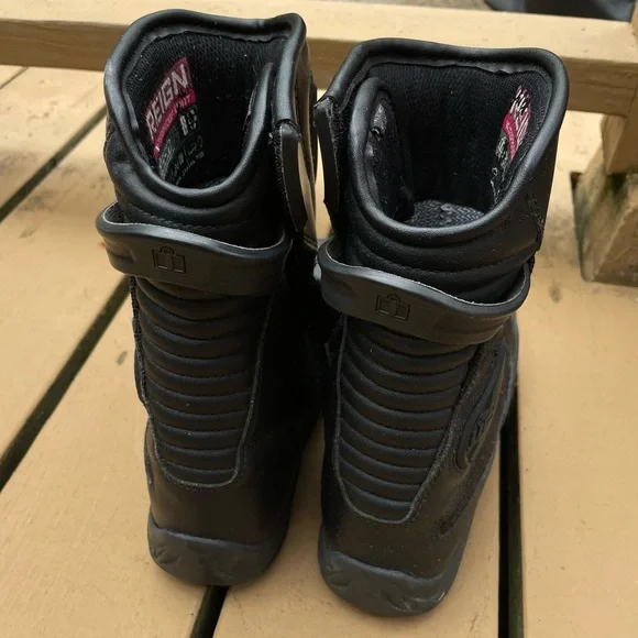 Black Icon Reign Women’s Motorcycle Boots - Picture 4 of 6